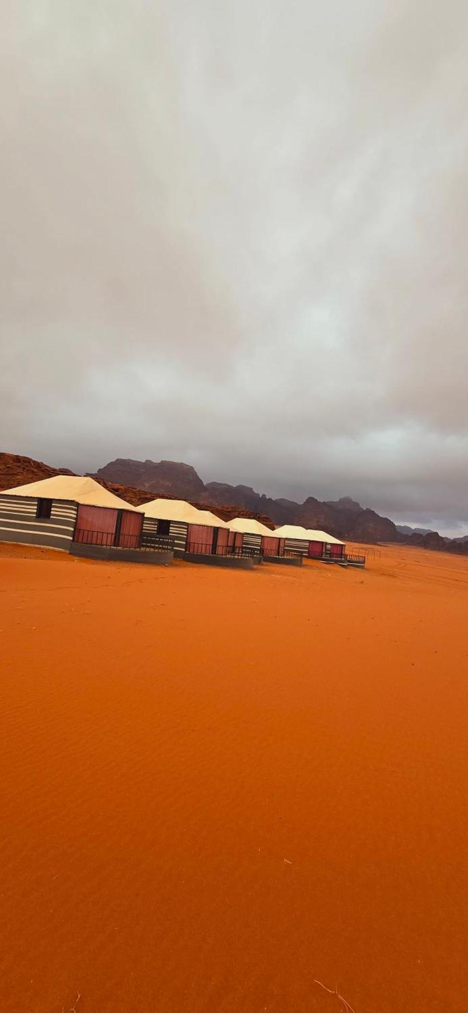 Wadi Rum Candles Camp Екстериор снимка