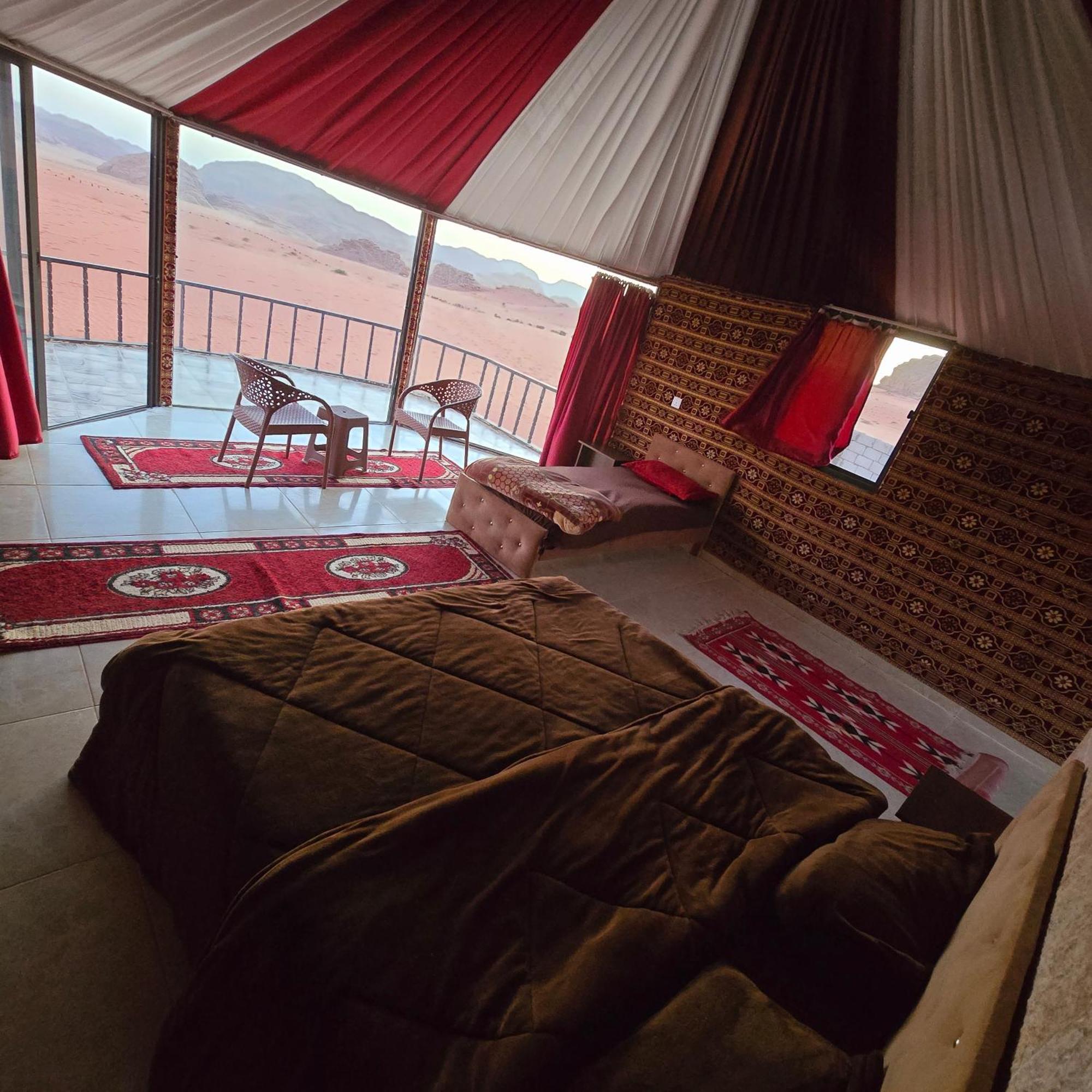 Wadi Rum Candles Camp Екстериор снимка