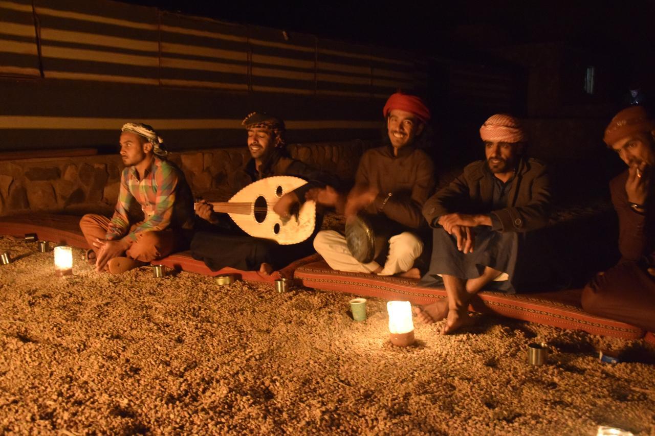 Wadi Rum Candles Camp Екстериор снимка