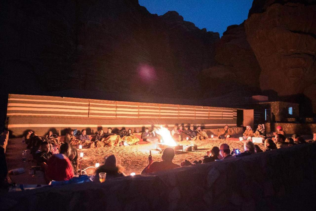 Wadi Rum Candles Camp Екстериор снимка